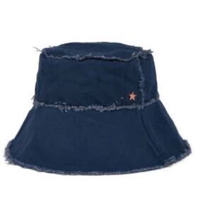 Jocelyn  Frayed Bucket Hat